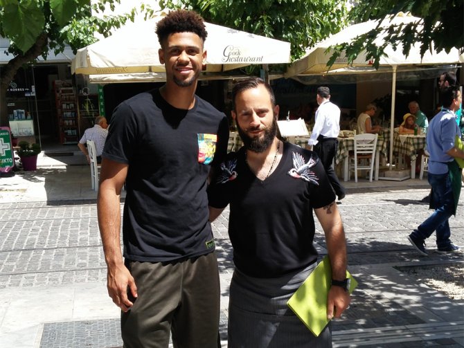 With the Greek/American guard of Oregon State ("Ducks") and Basketball National Team player, Tyler Dorsey... 